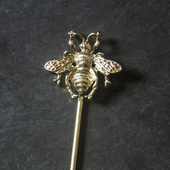 SALE Brass Bee Hat Pin or Pipe Cleaner: Golden Honeybee