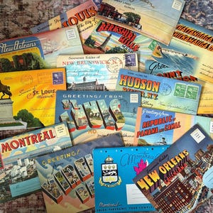Vintage Large Lot of 14 Travel Souvenir Foldout Postcard Booklets Linen Postcards