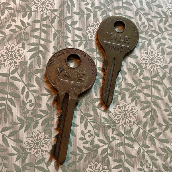 Pair of Antique Vintage Brass Yale Keys Gift Restoration Jewelry Supply Art Supply