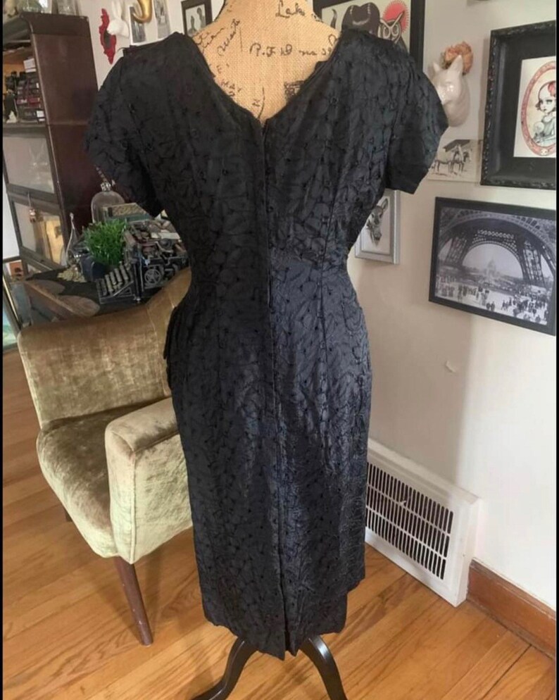 Gorgeous Black Lace Vintage Wiggle Dress w/ Pocket & Hip Swag image 2