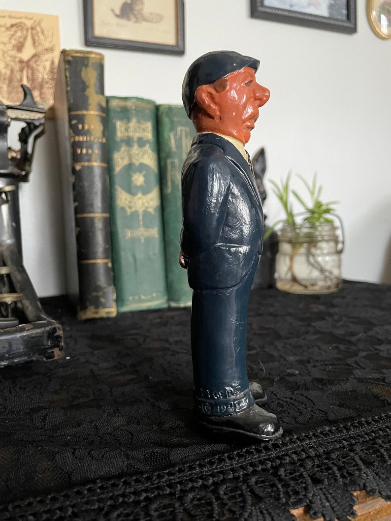 1940s LL Rittgers Chalkware Baseball Umpire Statue Comical Sports