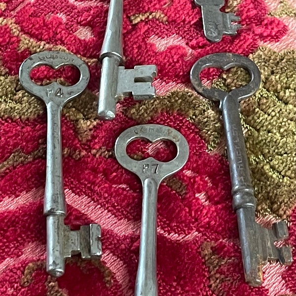 Antique Skeleton Keys Corbin Stanford Sold Individually Restoration Art Supply Jewelry Supply