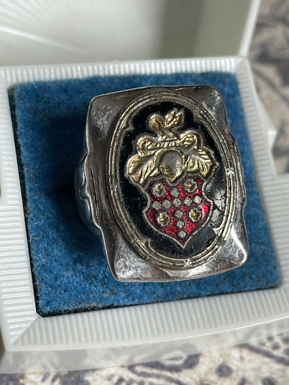 Vintage Shield Coat of Arms Medieval Inspired Ring - image 2