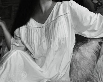 Victorian vintage style Rosetti nightgown  -  white -100% cotton