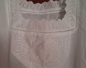 Victorian style white embroidered nightgown -100% cotton - -uk size upto 14+