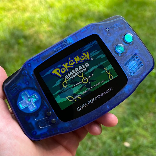 Custom IPS V3 Backlit Nintendo Gameboy Advance Clear Blue/Sky Blue Opal by 8bitAesthetics