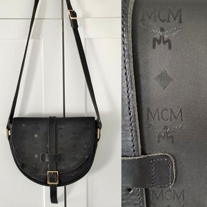 90&#39;s vintage MCM black vinyl and leather purse
