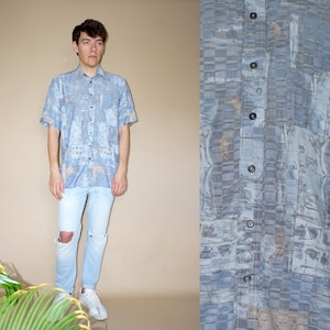 90&#39;s vintage men&#39;s blue abstract patterned shirt