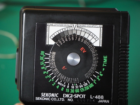 SEKONIC セコニック　露出計　DIGI-SPOT L-488 Sekonic Digi-spot Meter L-488 View L-438 Zone System Scale VI