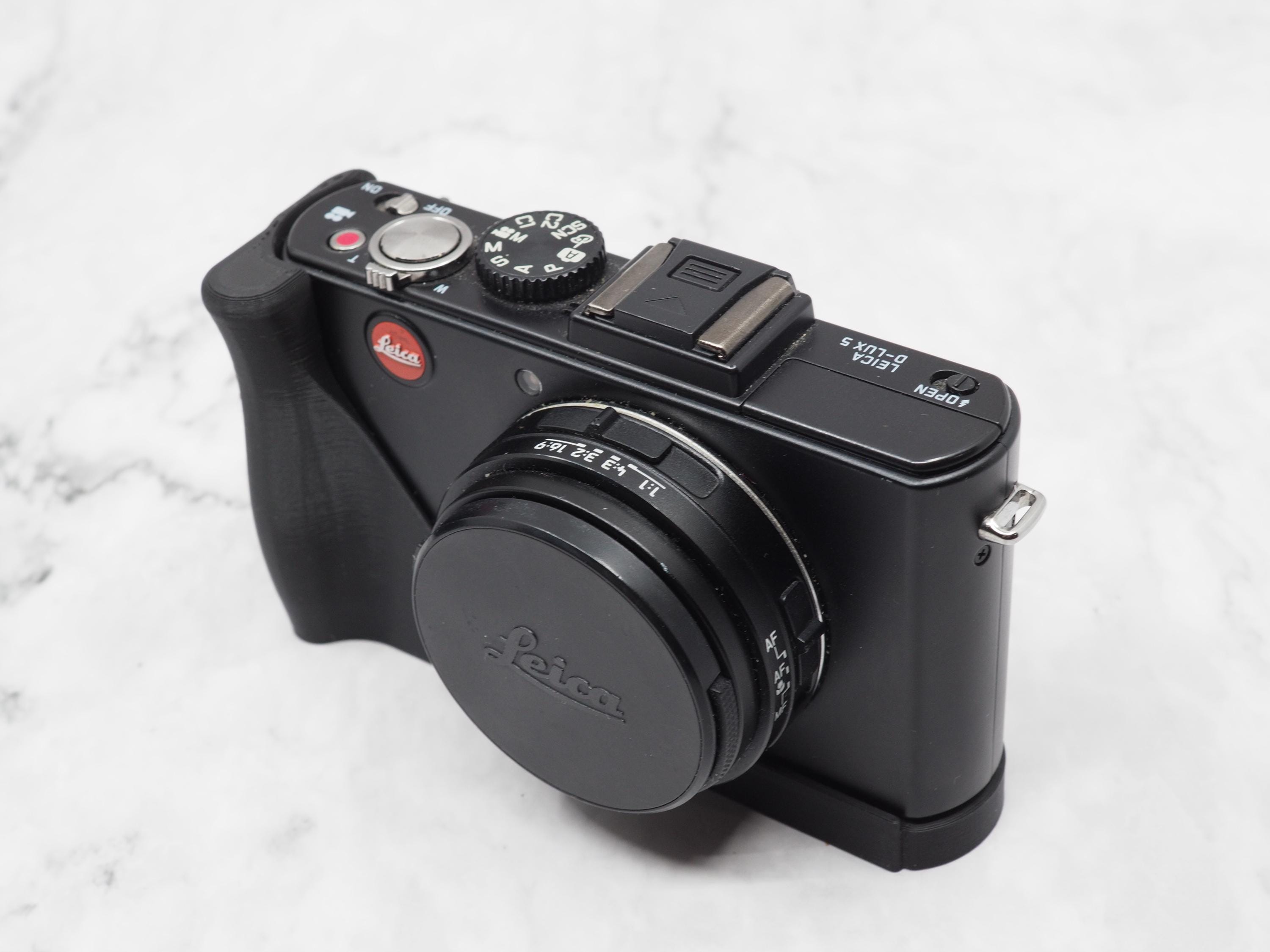 Leica D-lux 5 Ergonomic Camera Grip With Integral Thumb Grip