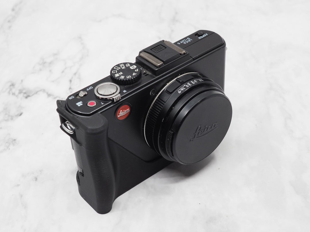 Leica D-lux 5 Ergonomic Camera Grip With Integral Thumb Grip
