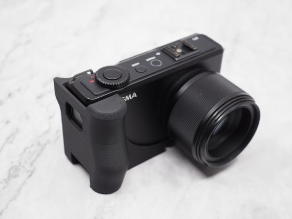 Sigma DP1-2-3 MERRILLハンドグリップ（サムグリップ一体型）（カメラ