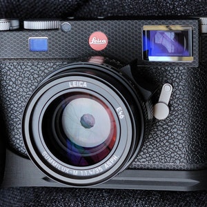 Leica M11 Carbon Fiber Ergonomic Handgrip with Integral Thumb Support and Airtag Pocket (Camera, lens & viewfinder are NOT Included)
