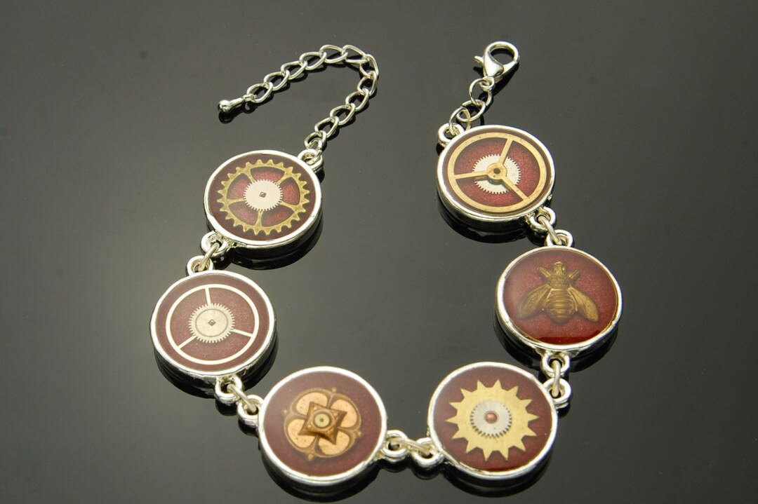 Steampunk Bracelet Clock and Watch Parts in Resin, Red, Silver, Cogs