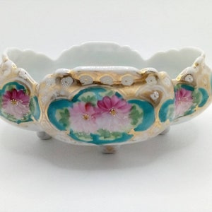 Beautiful Vintage Porcelain Footed Bowl
