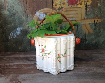 Vintage Biscuit/Cookie Jar No Lid