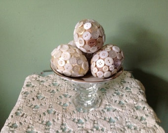 Paper Mâché Vintage Button Eggs