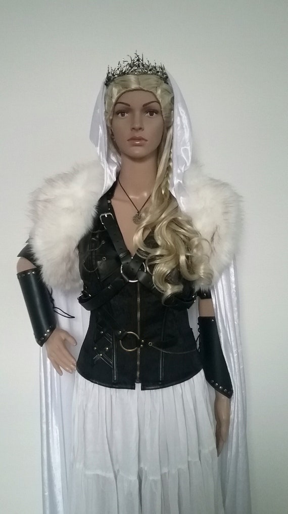 Lagertha wedding dress 2025