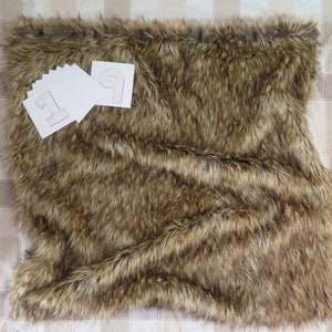 Baby milestone blanket - Viking faux fur blanket for baby - Baby blanket with monthly milestones