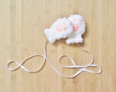 Thumbless mittens for baby - White Baby Mittens with paws - Knitted baby mittens - Ultrasoft white baby mittens