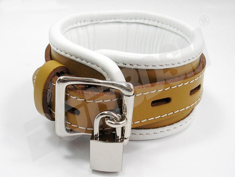 Bondage medical ankle cuffs Mature bdsm fetish restraints suspenders soft padded brown and white genuine leather locking feet cuffs