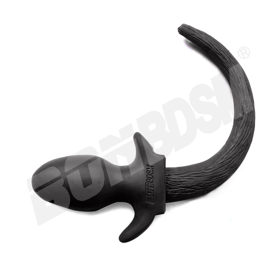 Dog Tail Butt Plug - Perfect for Cosplay and Puppy Play - Black Premium Silicone Buttplug