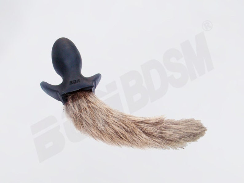 dog tail but plug dog tail but plug