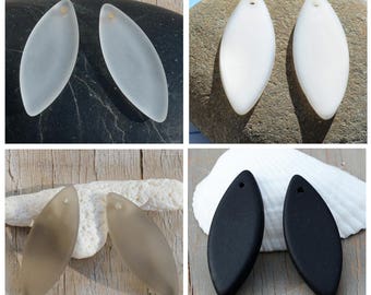 Sea Glass 2pcs (33x13mm) Black White Marquise Spindle Recycled Sea Glass Pendant Beach Glass Bead