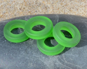 Seeglas Strandglas 12 mm Kreis Ringe Grün 2 Stück Flaschenhals-Ringe-Verbinder kultivierte Seeglas-Anhänger