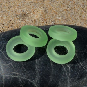 Sea glass beach glass 12mm Circle Rings Green 2pc Bottle-neck Style Rings Connector Cultured Sea Glass Pendants 2. Peridot