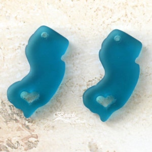 Sea Glass Small NJ 2pcs 27x14 mm State CharmI Heart New Jersey Exclusive Cultured Sea glass Beach Glass Beads 4. Teal