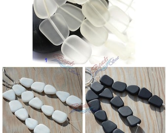 Sea Glass LG Freeform 5pcs (20x20mm) Black White Cultured Sea Glass Beach Glass Beads - 4" (5pcs/strand)