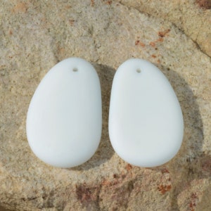 More Color~2pcs (33x20mm) SM White Black Hypnotic Pebble Cultured Sea Glass Beads~ Jewelry Making Supply~Beach Glass Recycled Pendant Beads