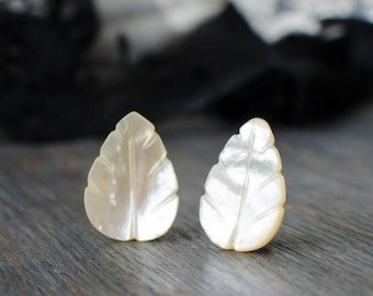 Mother of pearl leaves vintage clip on earrings