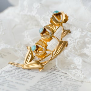 Art nouveau Flower bouquet with blue satin glass, three flowers vintage brooch, floral collectible jewelry