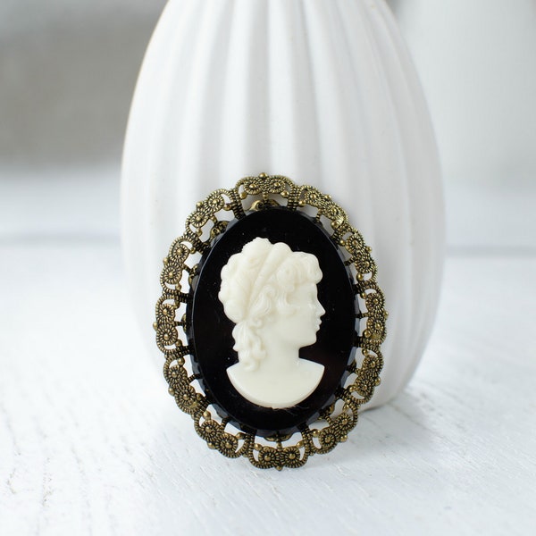 Black and white plastic Big Cameo vintage brooch