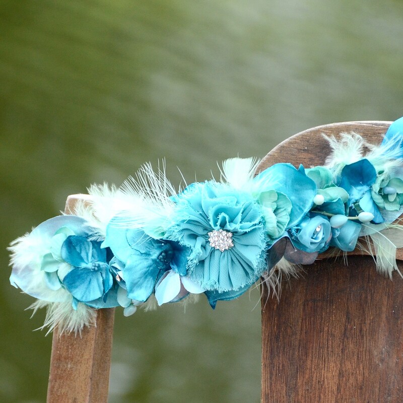 Flower Pearl Detail Crown in Teal main image 1
