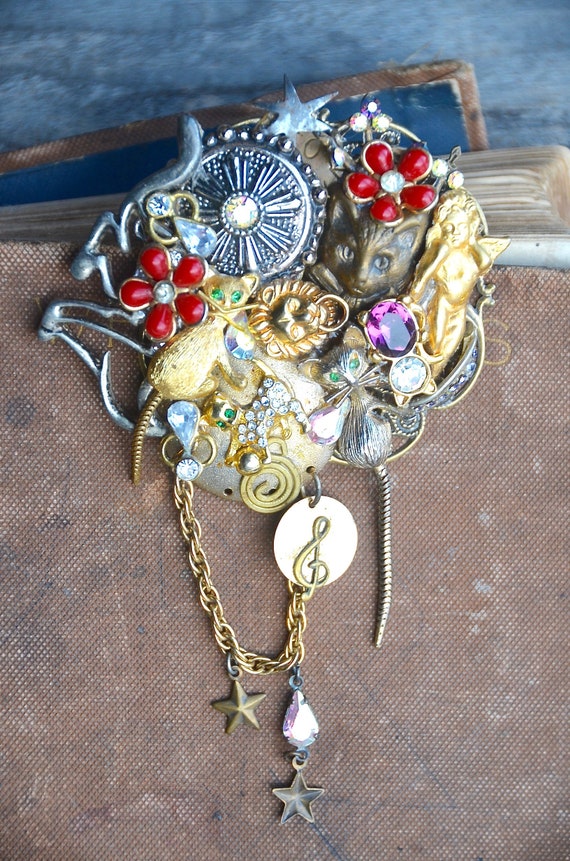 Upcycled JEWELRY BROOCH | Handmade Cat Brooch With Vintage