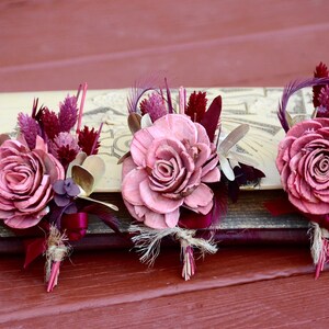Rosa Pin-On CORSAGE Flores secas naturales / Corsage de flor sola / Corsage rosa y borgoña / Baile de graduación/Regreso a casa/Corsage de boda/Boda rústica