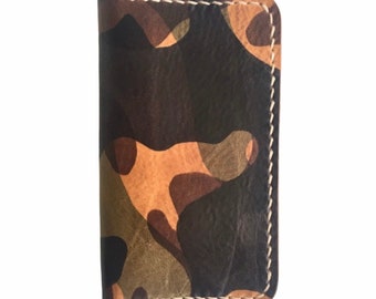 Camo Leather Mid Wallet with Zipper Pouch