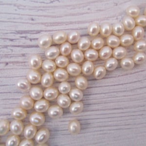 5-5.5mm Teardrop Beads / Oval White Natural Freshwater Pearl Loose Half Drilled Beads / Bridesmaid Jewelry Making / Choose the Quantity