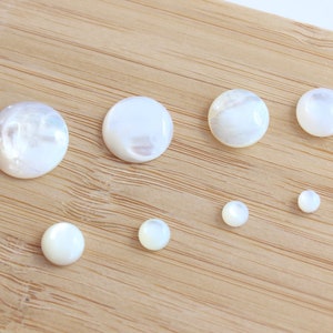 Details about   16MM Loose Gemstone Round Flat Natural White MOP Mother of Pearl Shell 6 PCS LOT