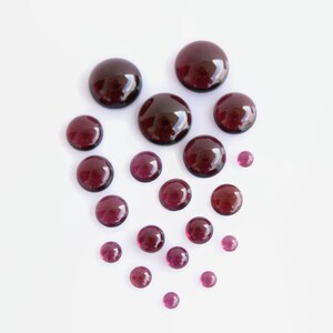 6MM Garnet Cabochons / Round Loose Calibrated Natural Gemstone Cabs / 6 pcs or 20 pcs