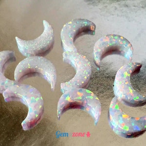 White Opal Moon Beads / La Luna Charm / Loose Crescent Moon Lab Gem Pendant / Jewelry Making / 1 pcs