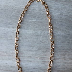 Gouden ketting met bewerkte schakels, 45 cm lang verlengketting, kreeftenklauw slotje, voor mannen en vrouwen, stevige ketting. afbeelding 6