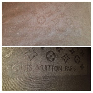 LOUIS VUITTON Monogram Shawl 💓 Crafted of 60% Silk and 40% Wool