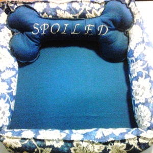 20&quot; Designer Rail Bed w/2&quot; Removable Mat and Embroidered Bone Pillow, Pet Bedding, Blanket, Pet Furniture, Cat Bed, Fish Pillow, Pet Cot