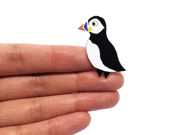 Puffin Brooch | Hand Painted | Jewellery | Bird Illustration | Badge | Bird Gift | pin