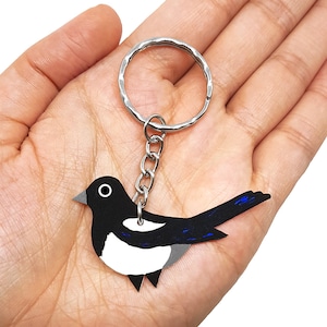 Magpie Bird Keyring Handpainted Keychain image 4