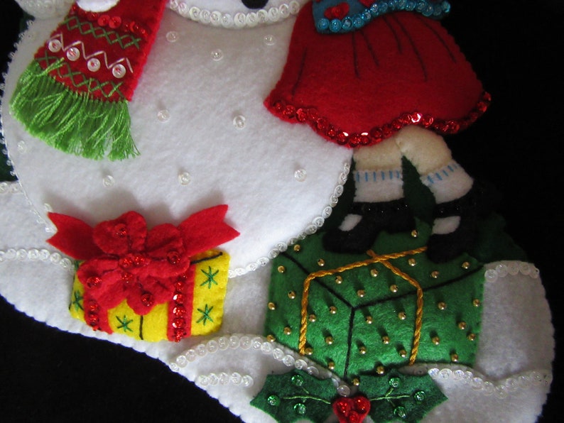 Completed Bucilla Snowman Kisses 18